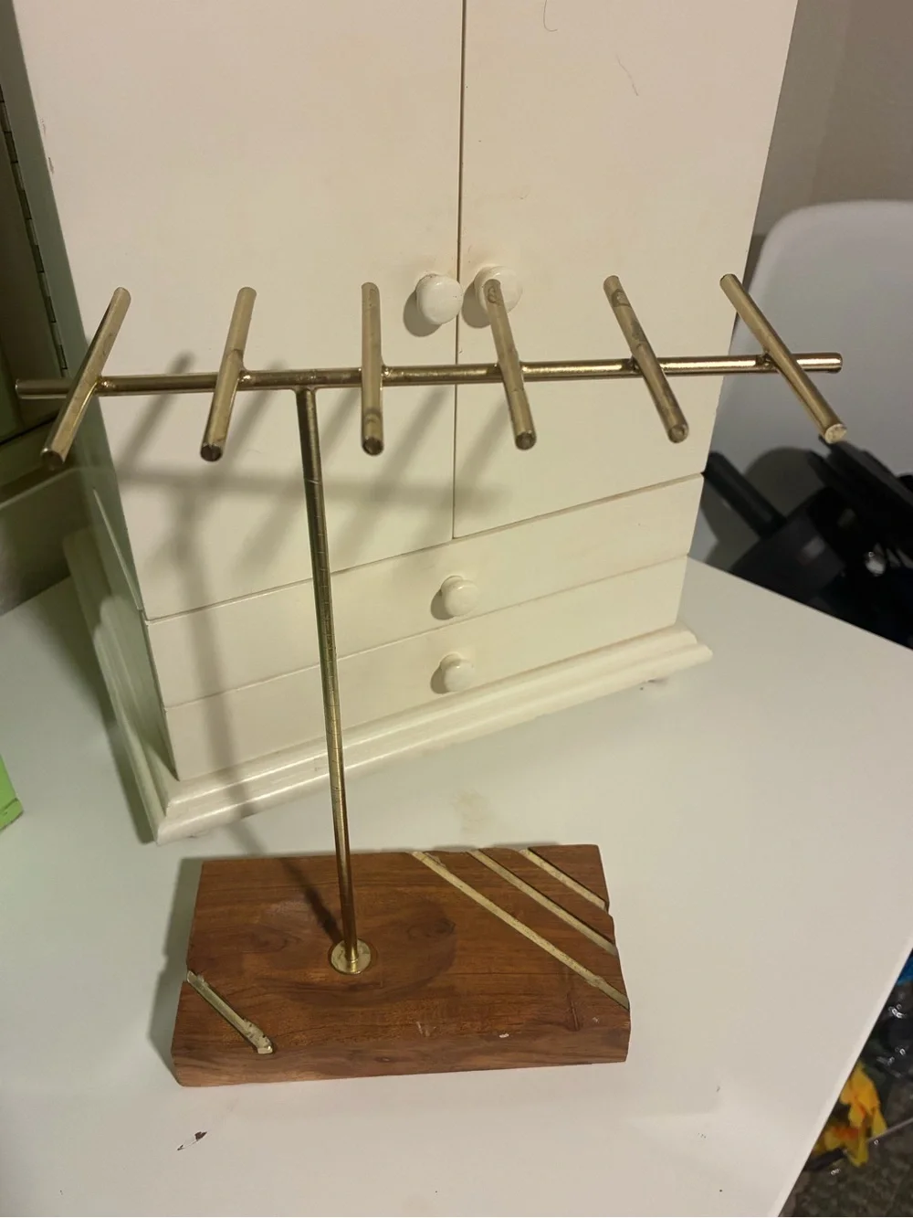 Gold and Wood Jewelry T-Bar Display Stand Men’s jewelry stand